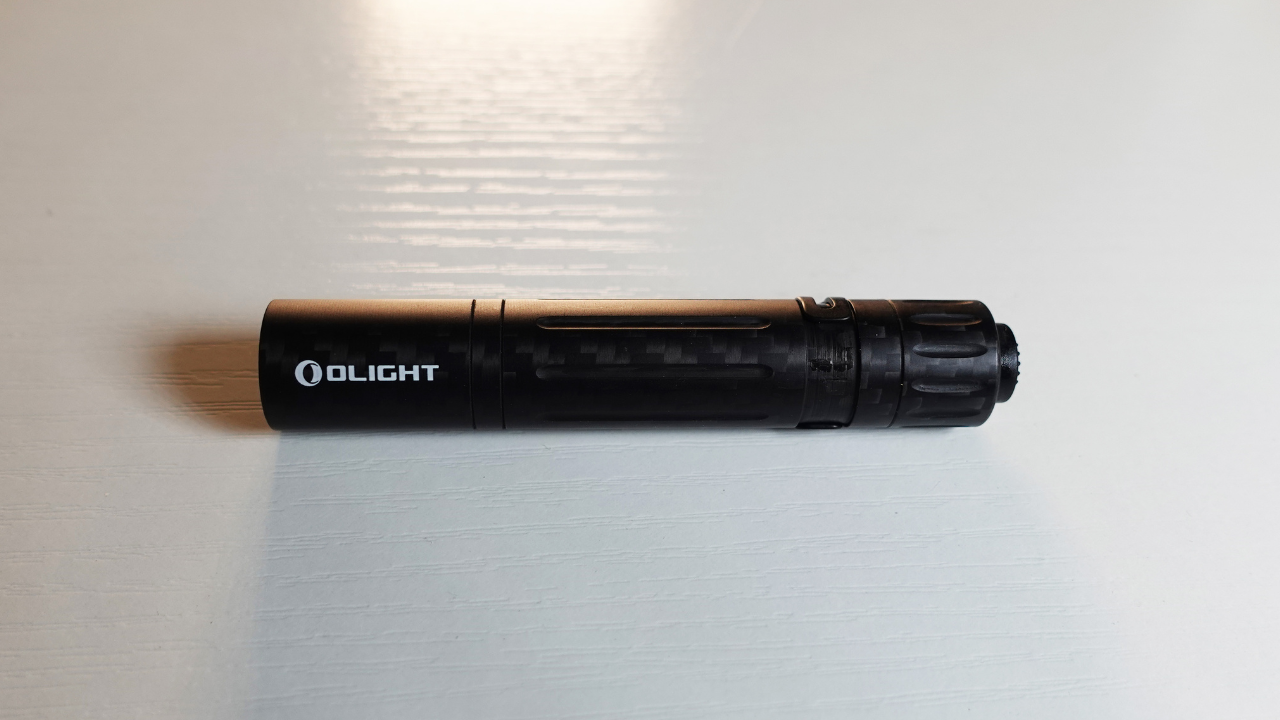 Watch Olight i3T EOS Carbon Fiber Unboxing and Overview on Amazon Live